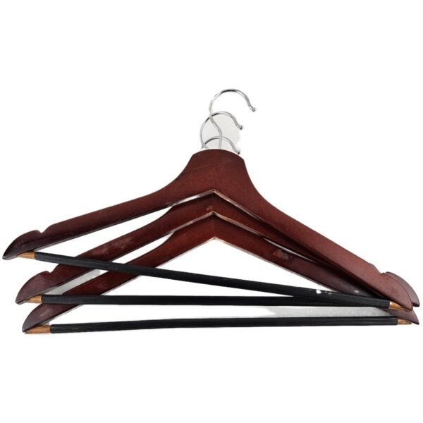 CLOTH HANGERS WOODEN 3PCS