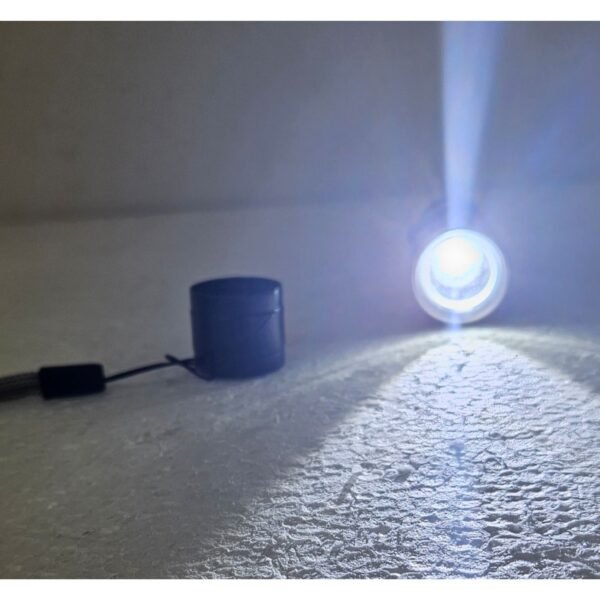 LED ULTRA FLASH LIGHT W/USB CHARGE - Image 2